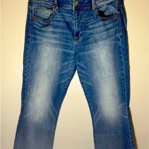 American Eagle women’s jeans, kick crop regular inseam
